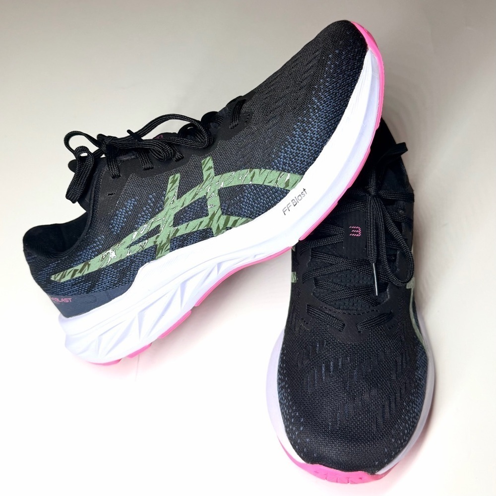 ASICS Women’s DynaBlast 3 Running Shoes Midnight Blue / White /Pink Size- 8.5 - Picture 3 of 9